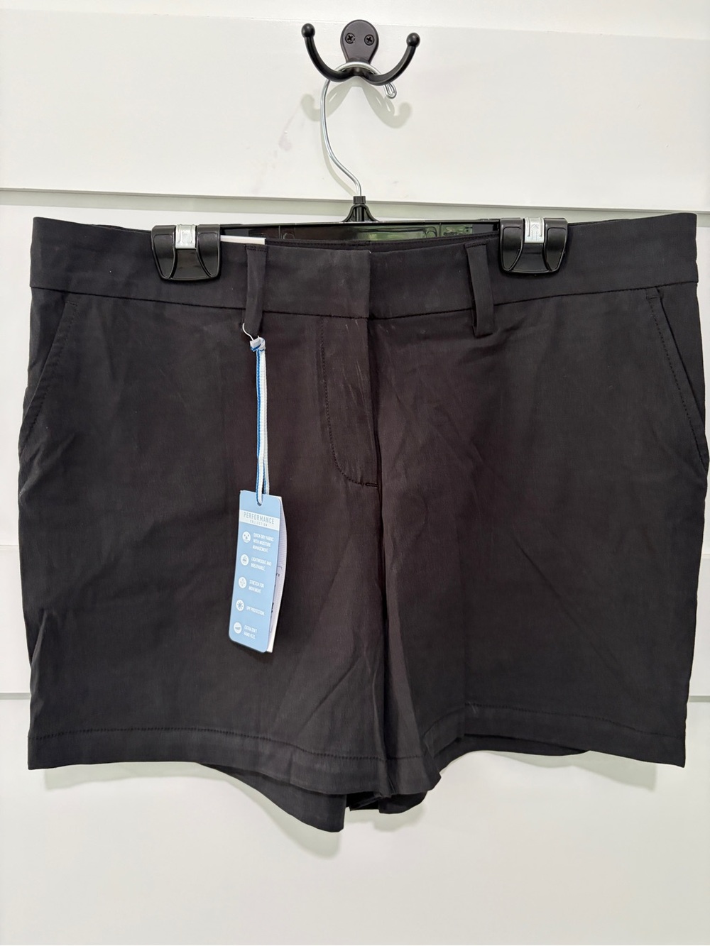 NWT Southern Tide Women’s Black Casual Stretch Bermuda Shorts